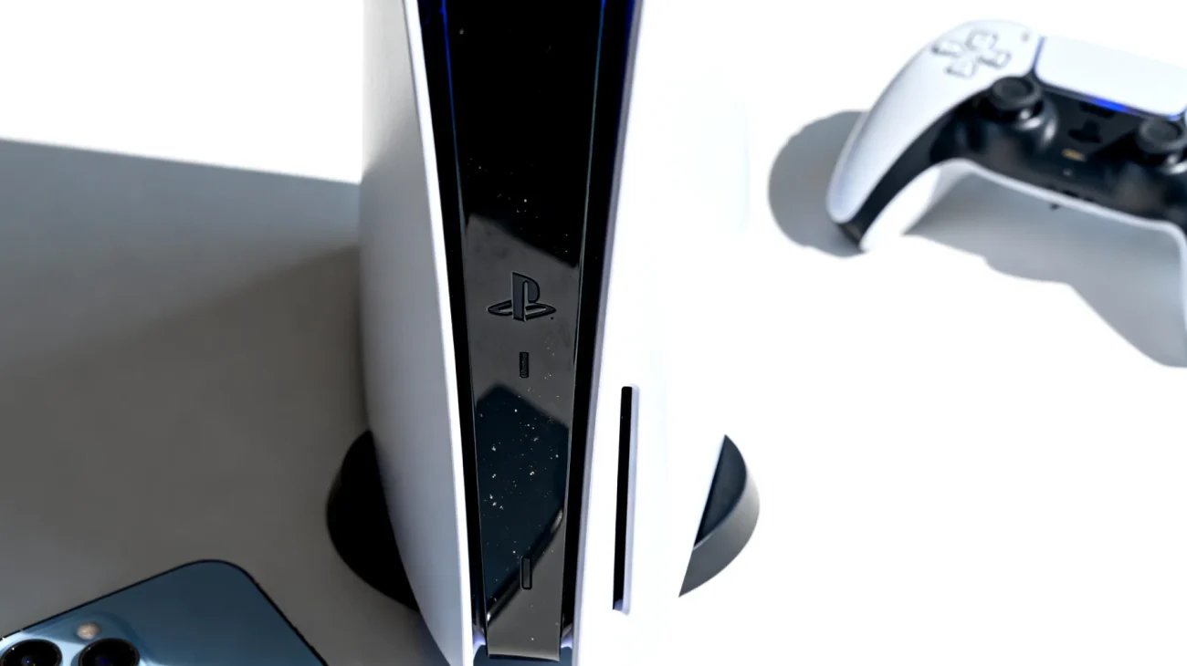 PS5"