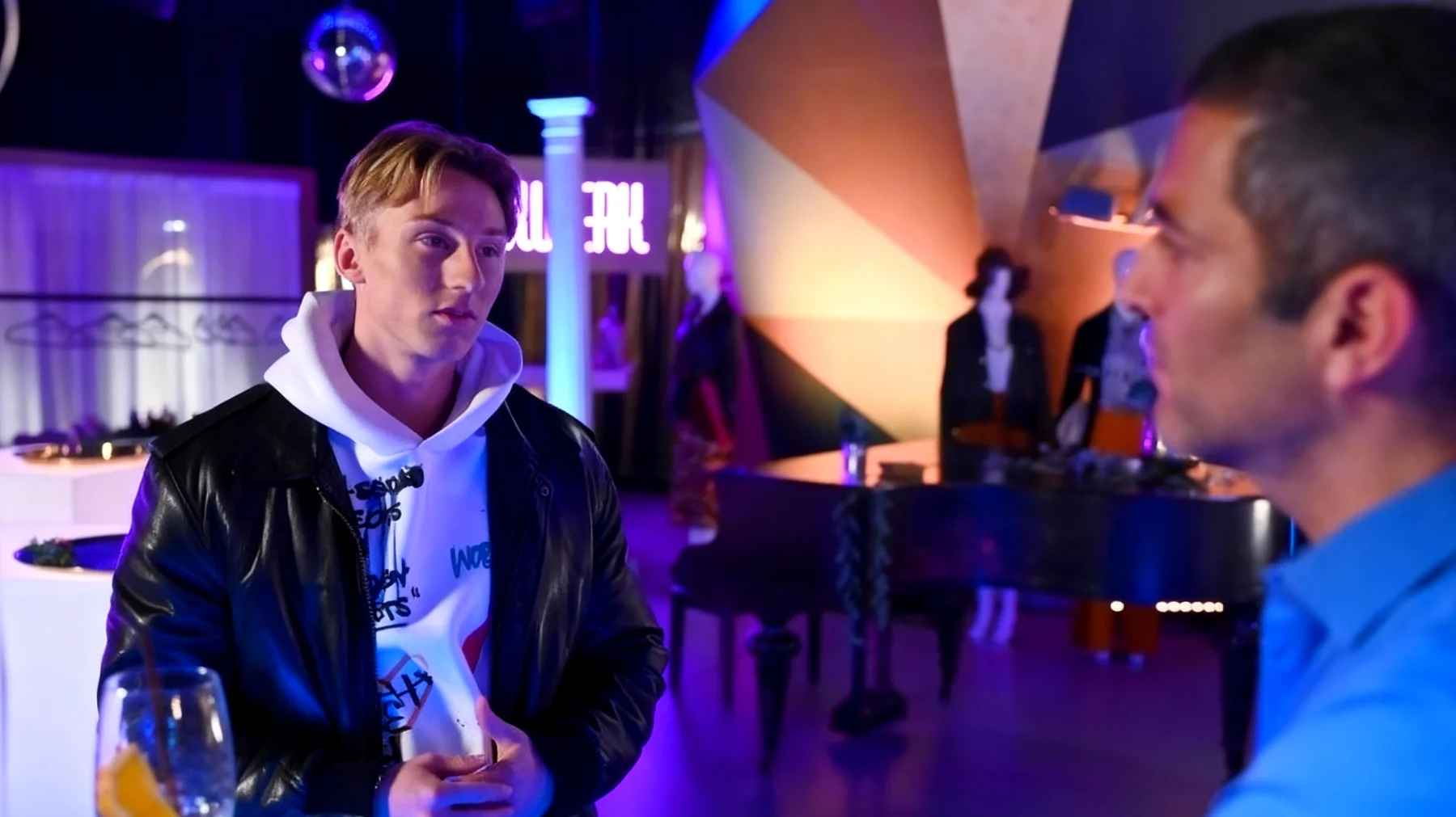 Alles was zählt2026-01-13T16:49:20.881Z"