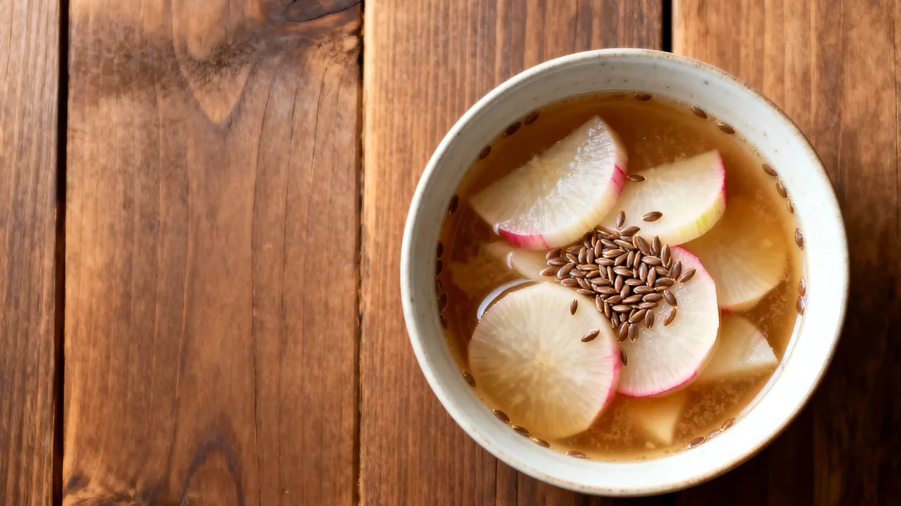 Miso-Suppe mit fermentierten Rüben und Leinsamen"
